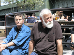 תמונת אירוע: 🎭ברוח פורים – אפרים סידון ודני קרמן באירוע מיוחד ומחויך למבוגרים – בוטל ❗